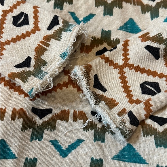 Billabong Cream and Brown Aztec Long Sleeve Top size medium - Picture 3 of 6